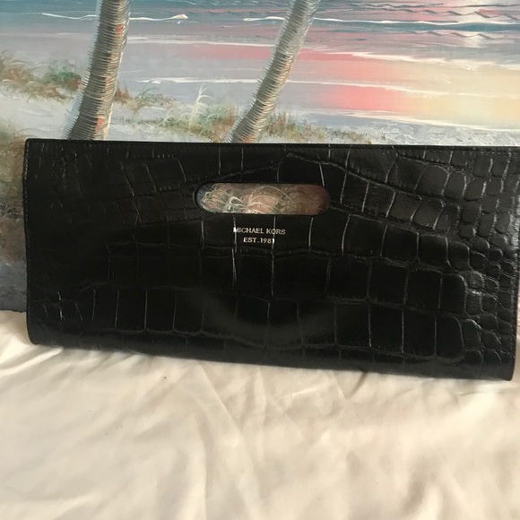 Michael Kors Tilda Clutch Large , Black - Picture 5 of 16